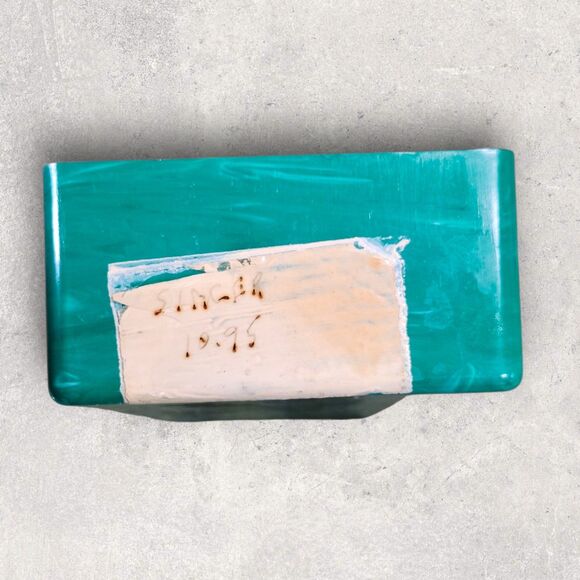 Vintage Domestic Magic Key Buttonhole Worker Attachment Set Templates & Manual - Picture 16 of 16